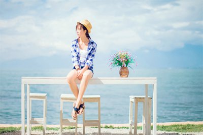 ​简短唯美爱情诗句79句