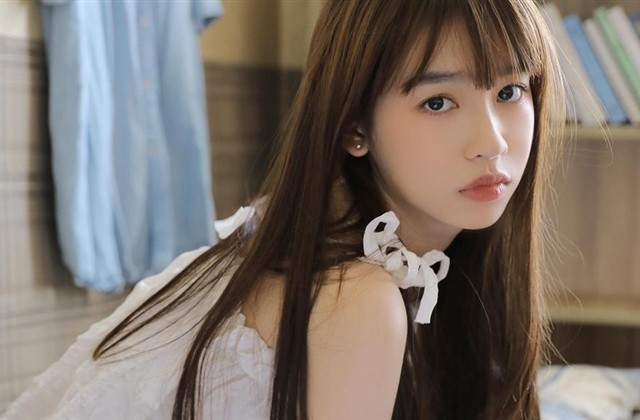 小时候笑死根本造句