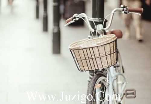 是我一辈子的记忆(2023最新的幽默搞笑的情侣签名)