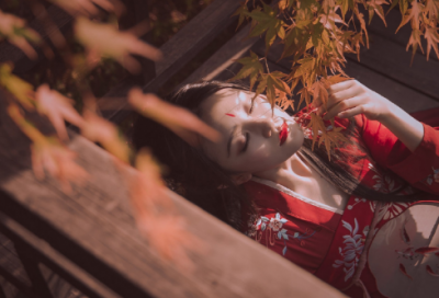 ​描写秋雨的诗句古诗词（赞美秋雨的优美句子）