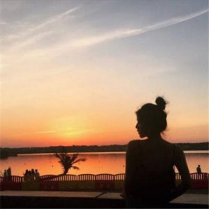 ​唯美句子 治愈系图片背景 抖音