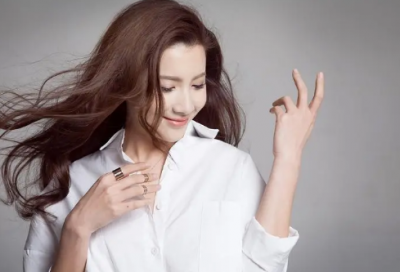 ​夸赞帅哥的诗句 夸赞帅哥的成语(精选29句)