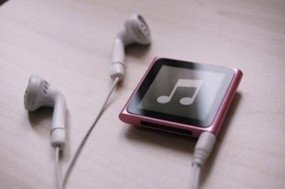 ​关于水的环保标语[48条]：请您保护饮用水源…