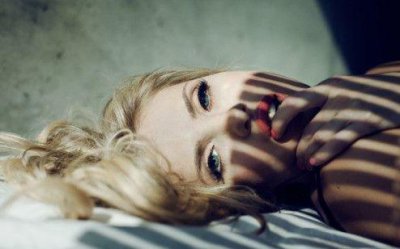 ​心情不好伤感的句子 伤心的时候回头看看，我就在你身后