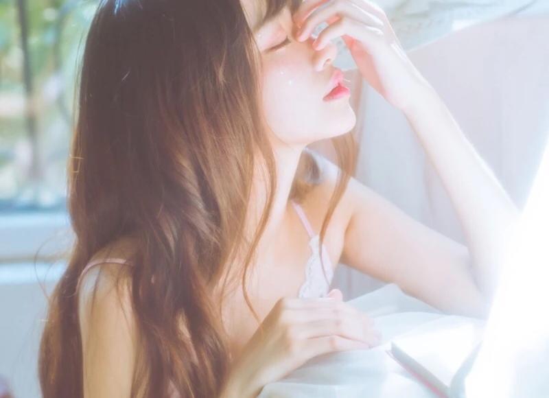 爱情的幽默问候语言-唯美好听的古风情话短句