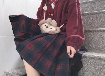 ​赞美老师文案短句励志汇总90句