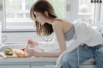 ​听见歌词情话给男友说（有毛病的文案）