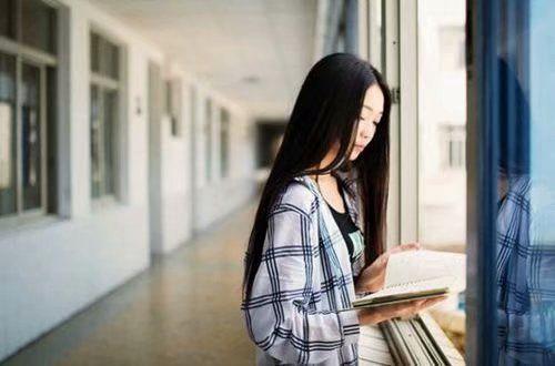 2025年简短的爱情伤心语句合集48条