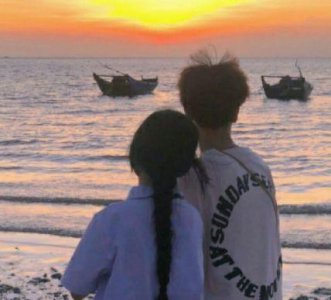 ​喜欢听雨落的声音唯美句子