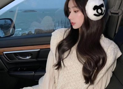 ​用情话表白女生，让她心动不已