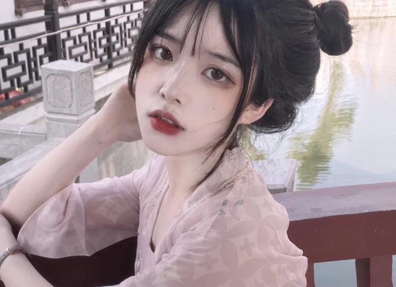 和女孩子聊天的话题和技巧 和女孩子聊天的话题和技巧