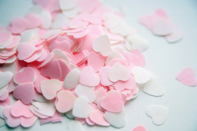 ​简洁朋友圈宣布结婚简洁朋友圈宣布结婚幽默(精选36句)