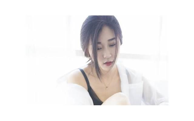 最美情话女护士告白丈夫「一种人土味情话」