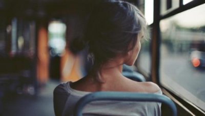 ​女友生气哄女友简短情话套路 简短的情话10个字