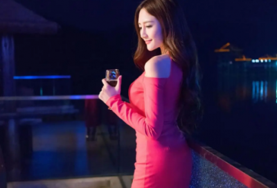 ​优美的情侣游戏网名推荐（霸气冷漠优美的情侣游戏网名）